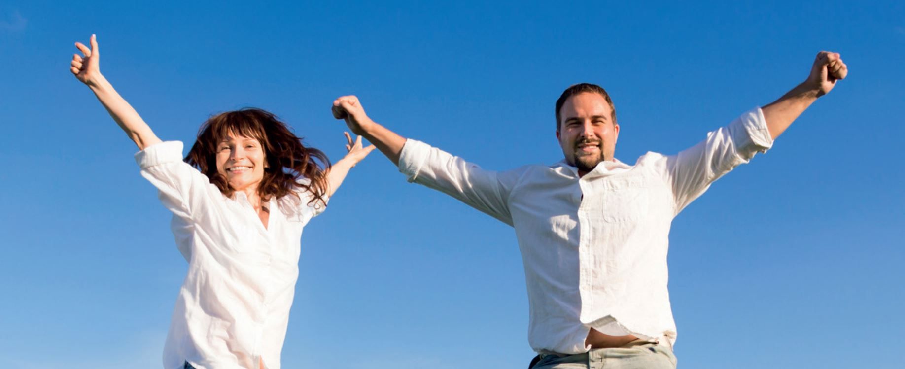 Foto von Miriam Espacio: https://www.pexels.com/de-de/foto/weisser-rauch-im-dunklen-hintergrund-1679807/ Lust auf ein rauchfreies Leben?